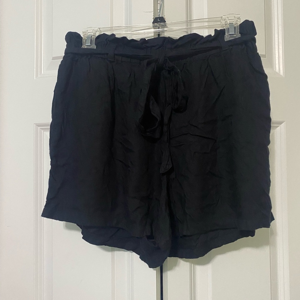 Hollister Paper Bag Shorts
